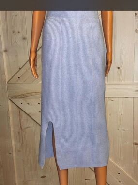 Light Blue Ribbed Knit Maxi Skirt Side Slit Size 8